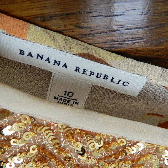 Banana Republic Sheer Silk Sequined Detail Top, 10 - Picture 4 of 9